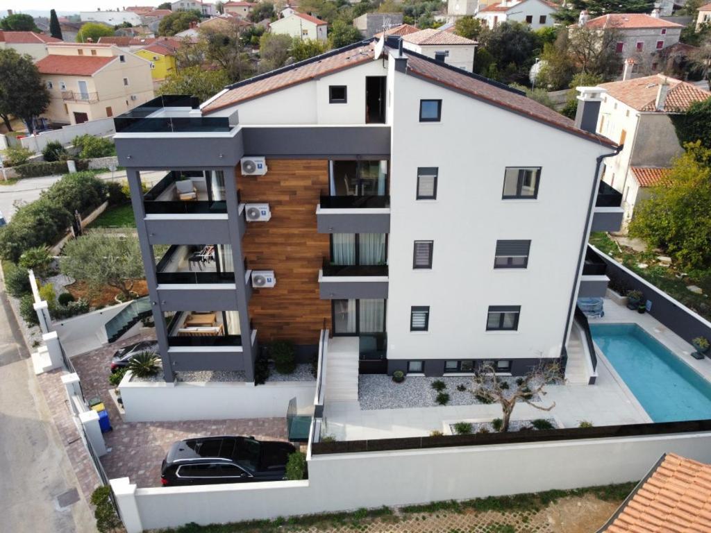 Apartments Sara II Ližnjan Exteriör bild